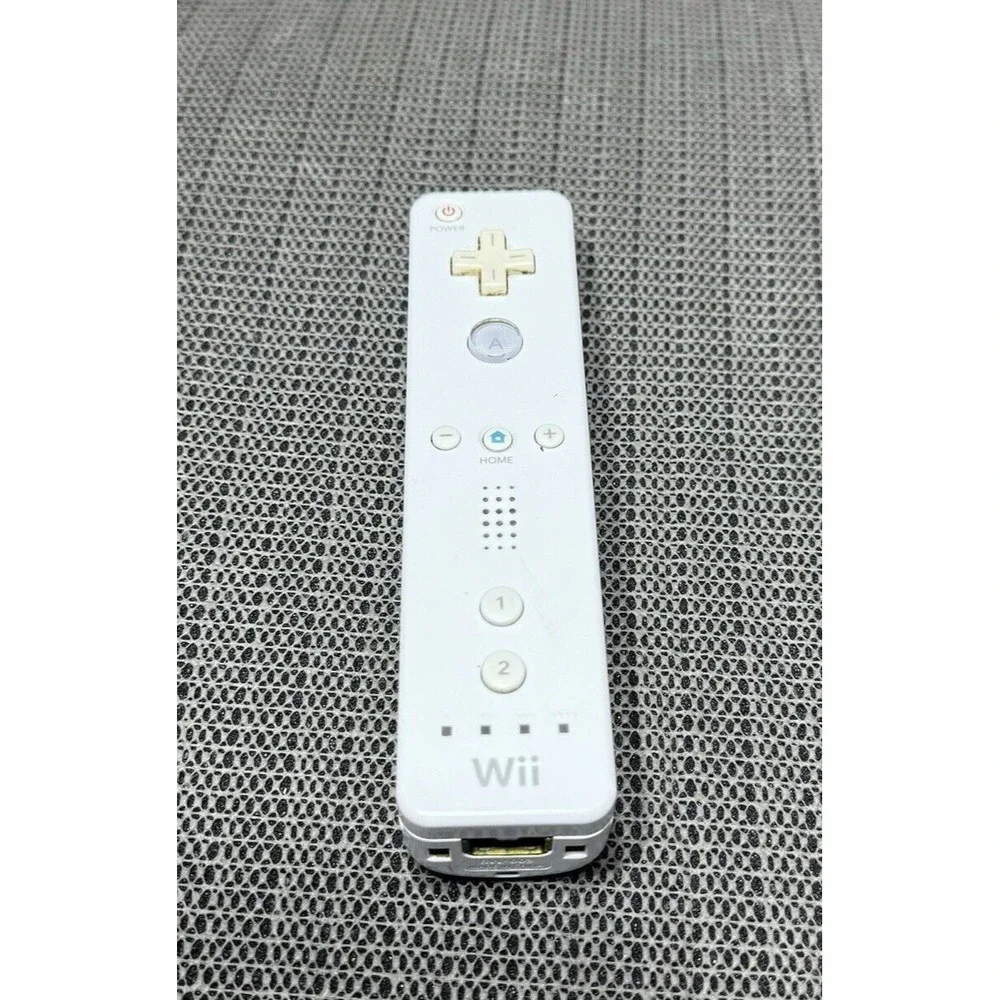 Official Nintendo Wii Remote Controller RVL- 003 OEM White